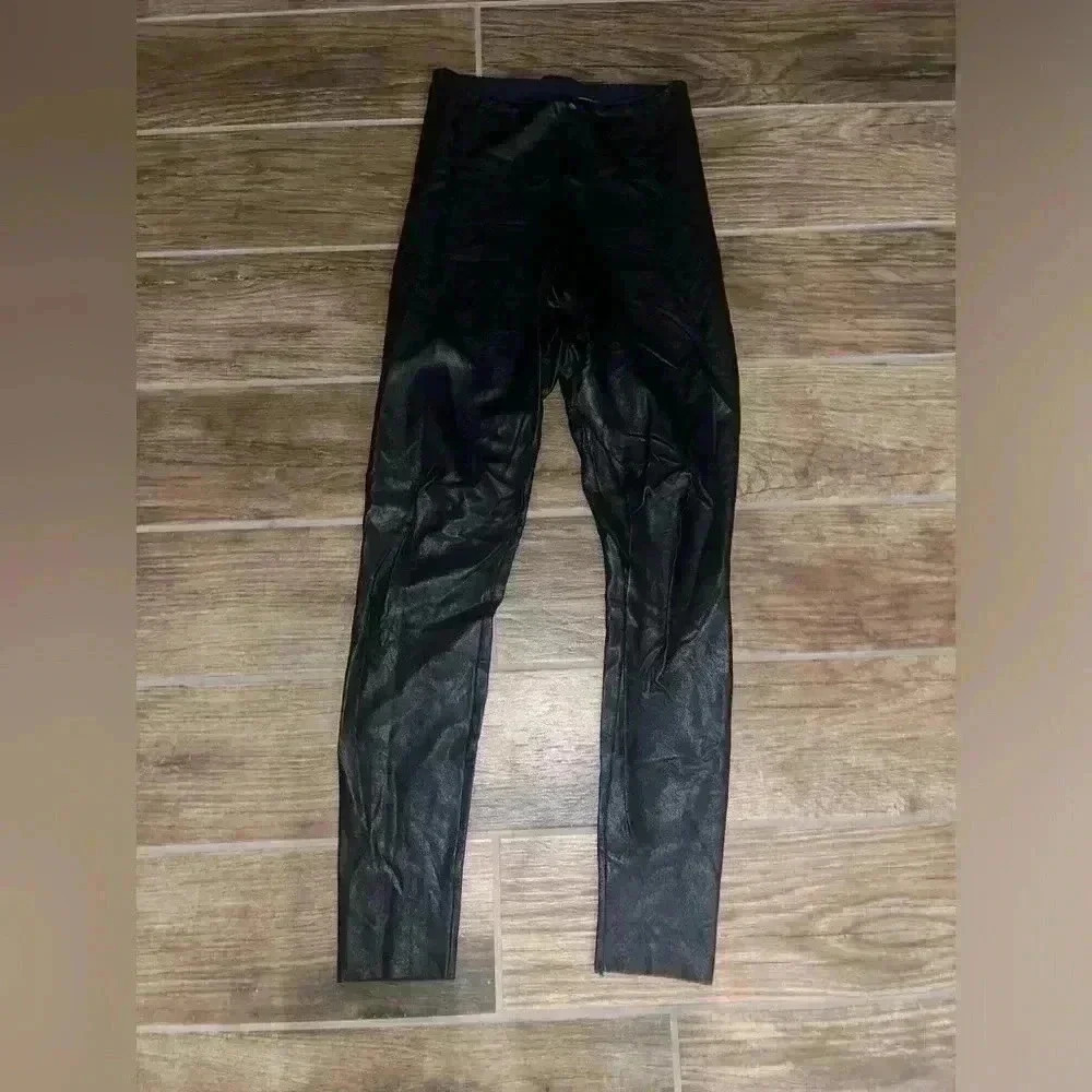 Commando Control women’s compression leggings - Picture 3 of 4